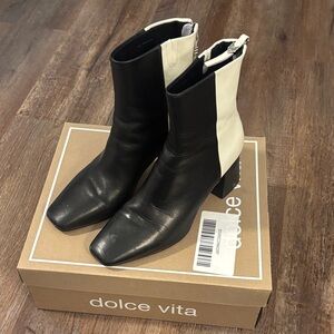 Gently Worn Dolce H2O Vita Two-Tone Ankle Boots
